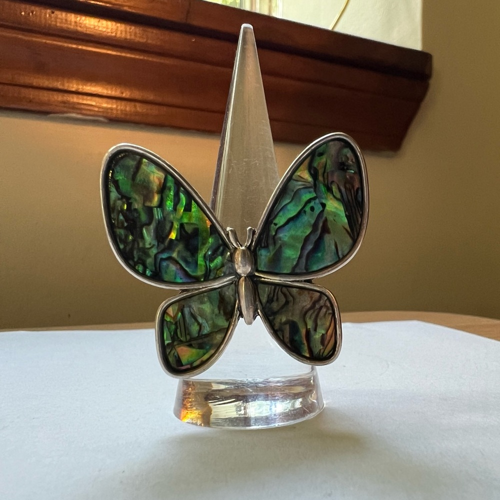 Faux Abalone Butterfly Ring - Picture 2 of 8